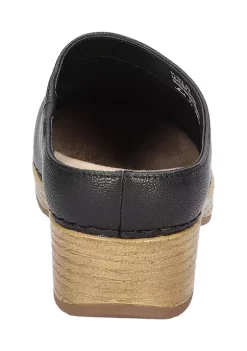 Bella-Vita Motto Slip Resistant Clogs -Bella-Vita || Summerfield Terrace Shop Belk 553