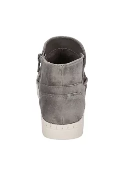 Bella-Vita Falynn Booties -Bella-Vita || Summerfield Terrace Shop Belk 585