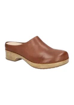 Bella-Vita Motto Slip Resistant Clogs -Bella-Vita || Summerfield Terrace Shop Belk 732